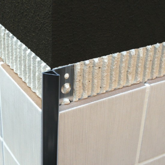 EAT - Aluminium angle trim EAT - Aluminium angle trim