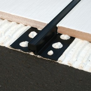 Thin PVC movement joint -... 2