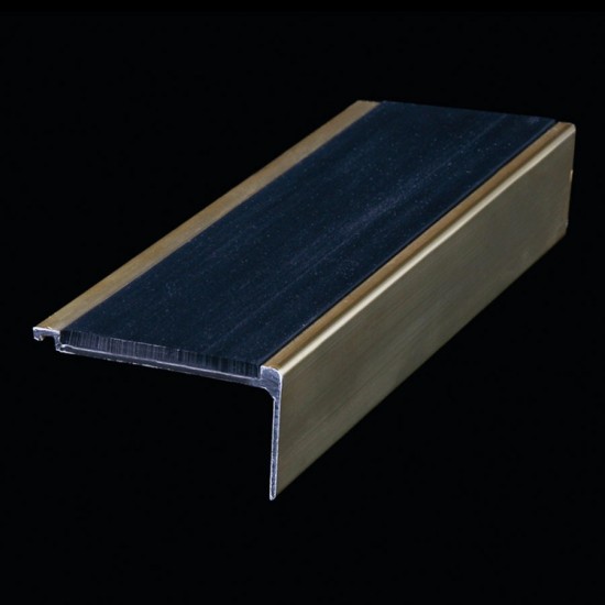Heavy duty aluminium terminal for steps