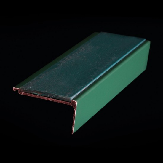 Heavy duty aluminium terminal for steps