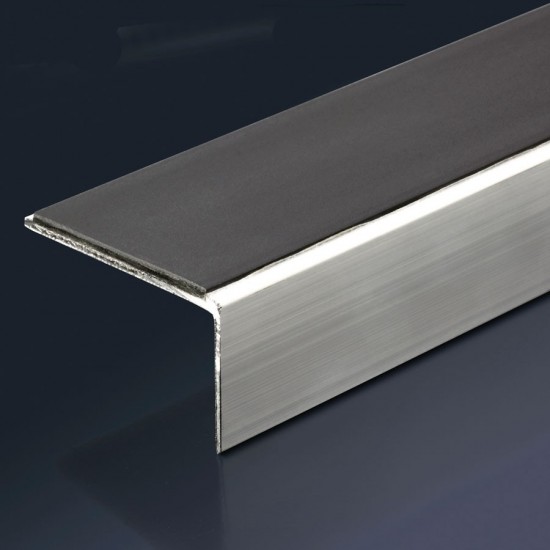 Thin aluminum terminal for steps