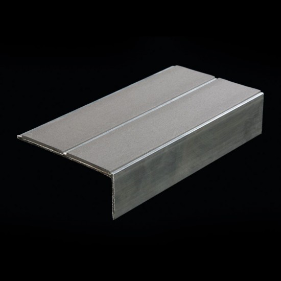 Thin aluminum terminal for steps